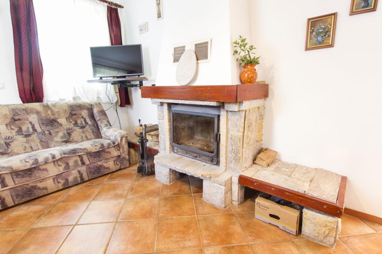 Holiday Home Juricko With Private Sauna Bizeljsko Екстериор снимка