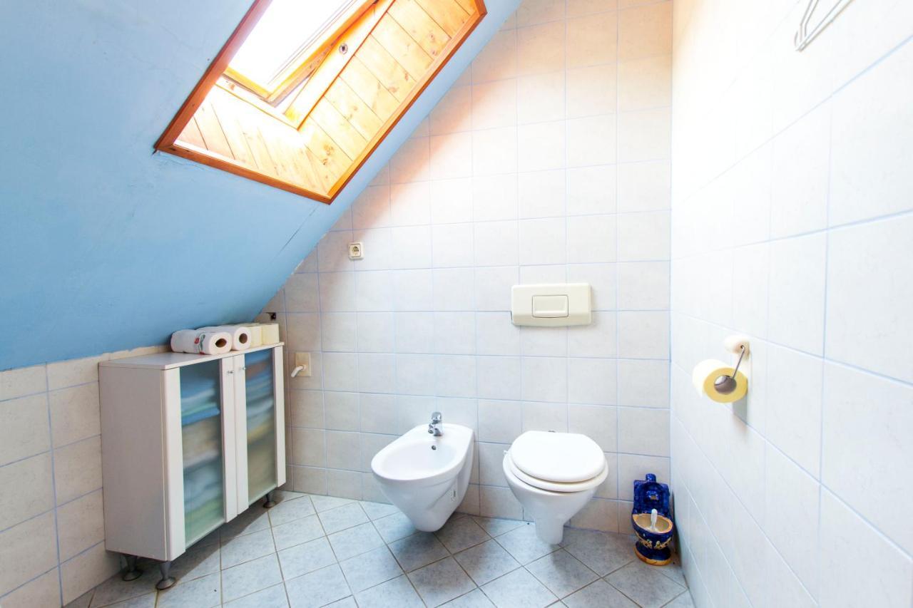 Holiday Home Juricko With Private Sauna Bizeljsko Екстериор снимка